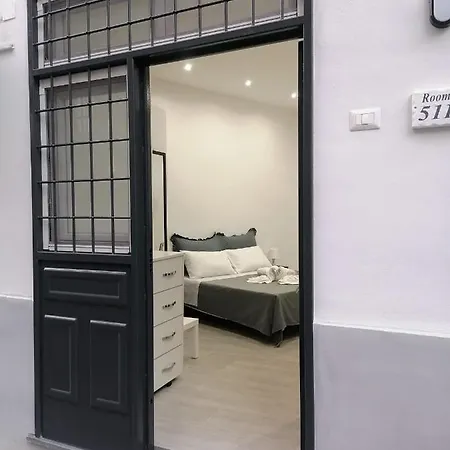 Room 511-2